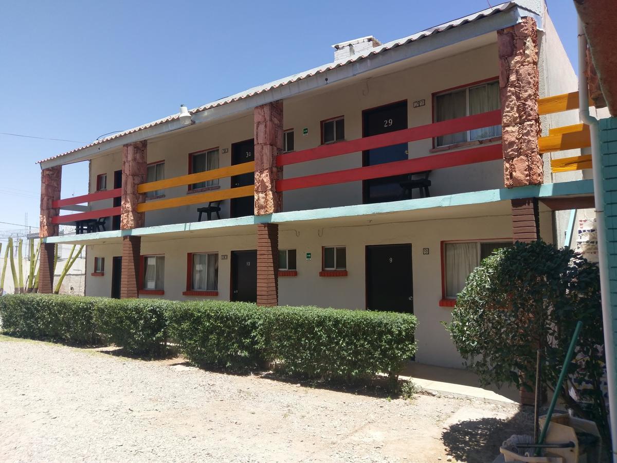 Hotel Rancho Viejo Τσιχουάχουα Εξωτερικό φωτογραφία