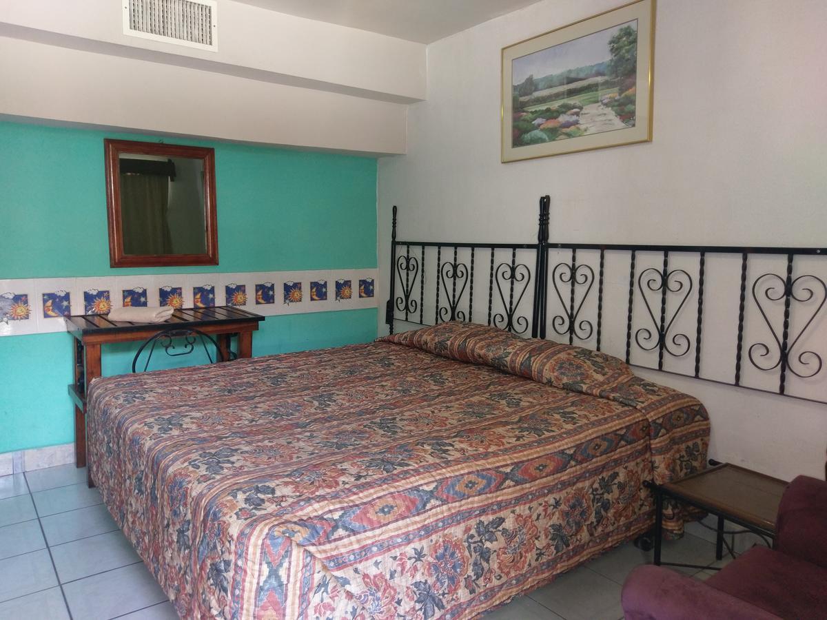 Hotel Rancho Viejo Τσιχουάχουα Εξωτερικό φωτογραφία